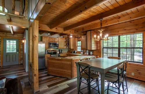 Townsend Cabin | Rustic Smoky Mountain Cabin w/Fire Pit & Antler Chandelier