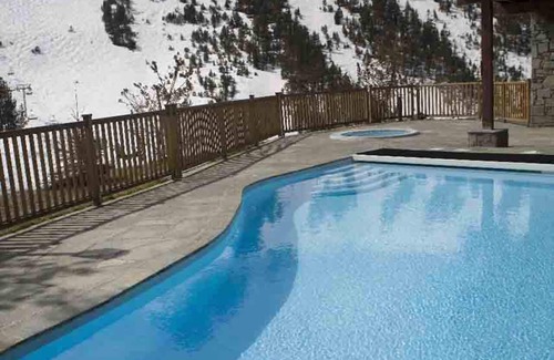 Arc-1950 Apartment | # Rustic, spacious, Ski-In-Ski-Out, Four Bedroom Chalet Apartment in Les Arc1950