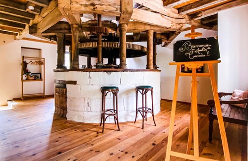 Bourgueil House | Rustic traditional cottage with historical charm