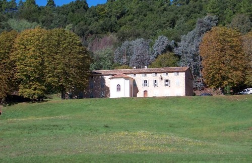 Tanneron House | Rustica - TANNERON