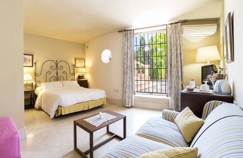 Motril House | Rusticae Casa de los Bates