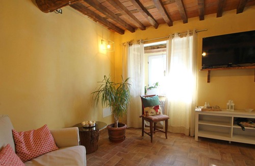 Seravezza House | Rustical house with Jacuzzi for 4 People and private Garden