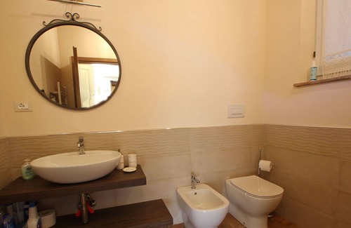 Seravezza House | Rustical house with Jacuzzi for 4 People and private Garden