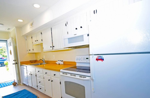 Midtown Ocean City House | Rusty Anchor 42-Bayside 94th St, Free WiFi, Docking, W/D, AC