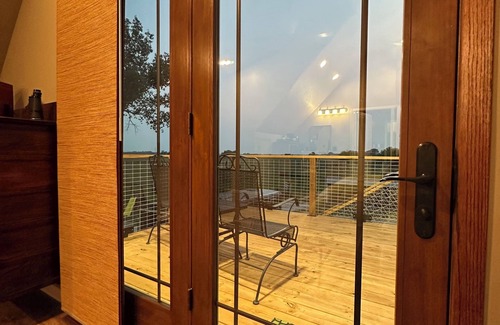 Grand Island Cabin | Rusty Flatts-Countryside Retreat Just Outside Grand Island – Sleeps 8