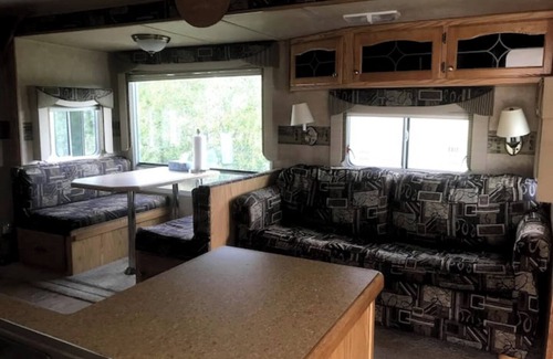 Markerville House | RV/camper trailer on acreage 5 km N of Sylvan Lake