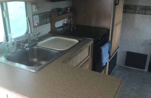 Markerville House | RV/camper trailer on acreage 5 km N of Sylvan Lake