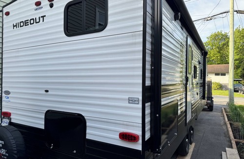 Delta House | RV for rent- you get the campsite!