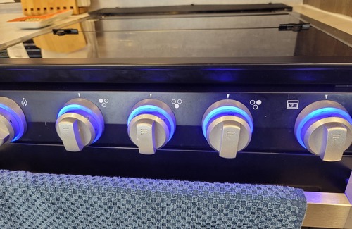 Eatonville House | RV Glamping in the Heart of Downtown Eatonville with a Mountain View