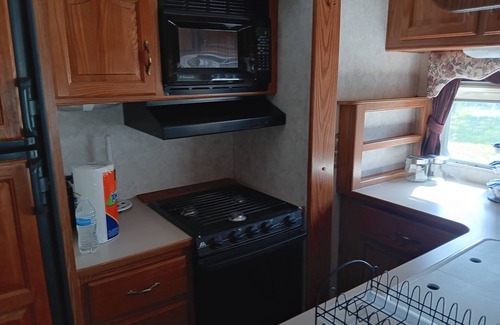 Okeechobee House | RV on 2.5 acers private and plenty of parking.