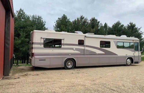 Kickapoo House | RV on the Ridgetop near Trout Fishing