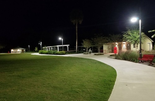 Inverness RV Rental | RV site on Withlacoochee bike trail 46 miles long