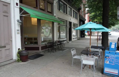 Monroe Ward Condo | RVA Arts District near VCU MCV