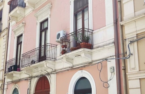 Borgo-Sanzio Apartment | RVII-Camilla Exclusive area of the Court, c.so Italia