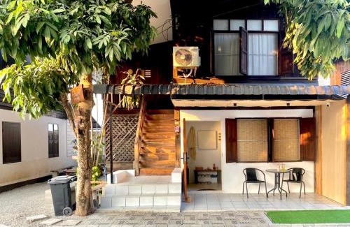 Wua Lai Apartment | RwR Home in Old Town walking str