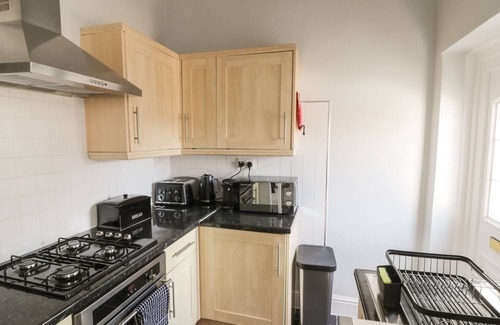 Scarborough Cottage | RYDAL COTTAGE, pet friendly, character holiday cottage in Scarborough