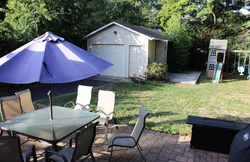 Old Bethpage House | RYDER CUP Home! Walking Distance to golf course and strip!