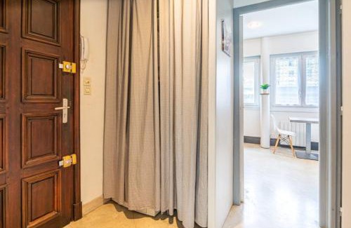 Lorient Apartment | Séjour en centre-ville - rénové et confortable