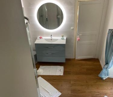 Saint-Julien-de-l'Escap Villa | Séjour en château privé