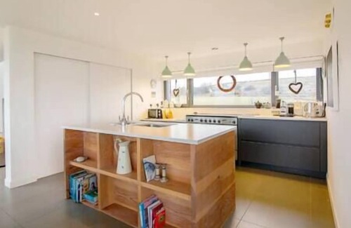 Drumchork House | Sòlas, Luxury coastal retreat