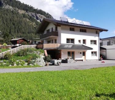 Pfunds Apartment | s`Haus am Inn