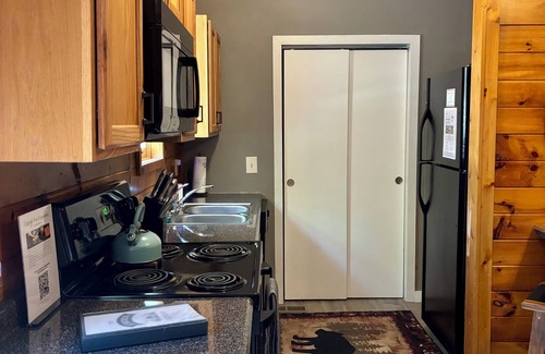Pigeon Forge Cabin | S'mores Retreat Cabin in Pigeon Forge, TN