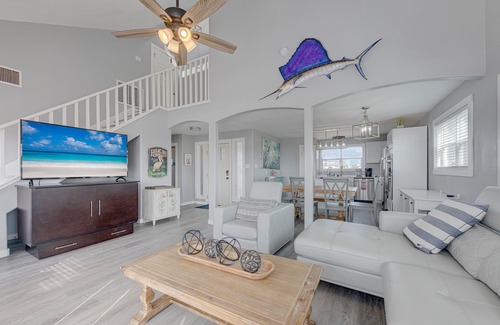 Port Aransas House | S. S. Minnow