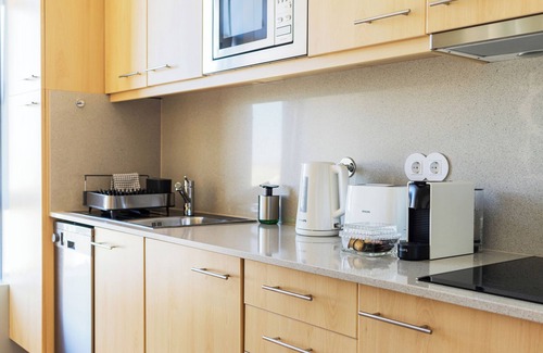 Campanha Condo | S1405 | practical and modern | parking, balcony and AC