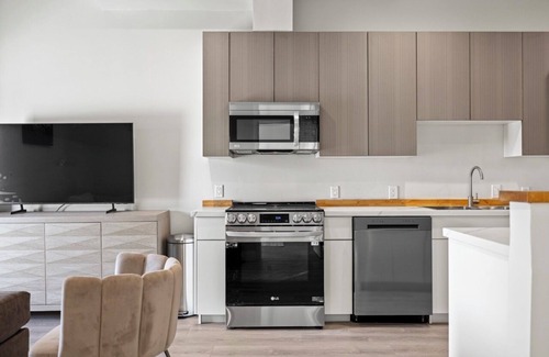 Central Sacramento Apartment | S19 Resident 202