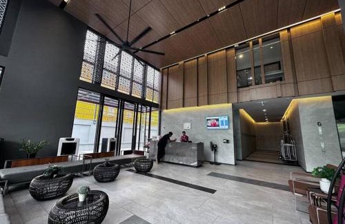 Phra Khanong Apartment | S87-7052 BTS Onnut High Floor Gym Swim Good View