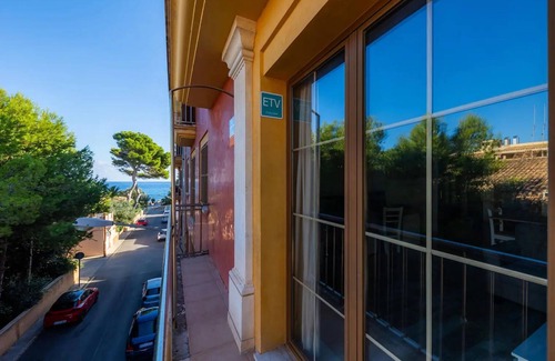 Cala Ratjada Apartment | Sa Estany Apartment - 1 min to Beach and Restaurants.