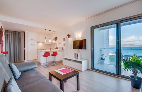 Son Servera Apartment | Sa Maniga - sunny modern apartment, 3floors, on the beach up to 3pers. WLAN incl.