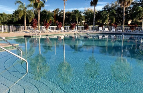Sabal Harbour House | Sabal Key Haven - Townhome, WiFi, Heated Pool, Tennis, Near Beaches, Pet-Friendly, Ideal Relaxation!