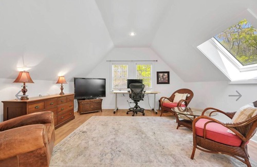 Noyack Cottage | Sabbatical a Private guest cottage in Sag Harbor