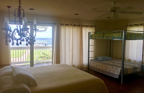 Lakeview Jefferson County Cabin | Sabine Lake Lodge; Waterfront on Sabine Lake