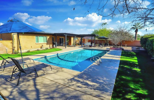 Sabino Vista Estates House | Sabino Vista Charming Quiet Home with Pool