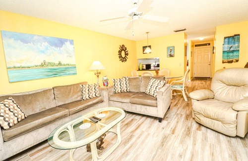St. Augustine Beach Apartment | SABTR 1002-Two Bedroom Villa Near Ocean & Heated Swimming Pool