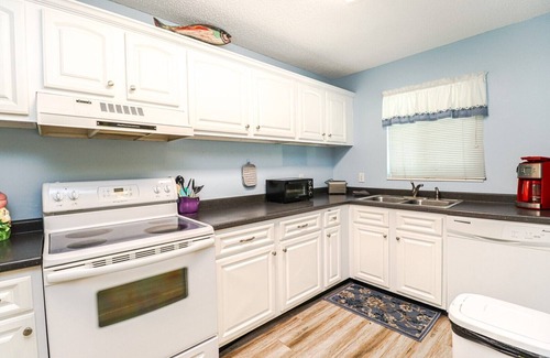 St. Augustine Beach Apartment | SABTR 1002-Two Bedroom Villa Near Ocean & Heated Swimming Pool
