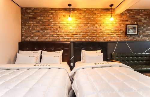 Sacheon Hotel | Sacheon Commodore