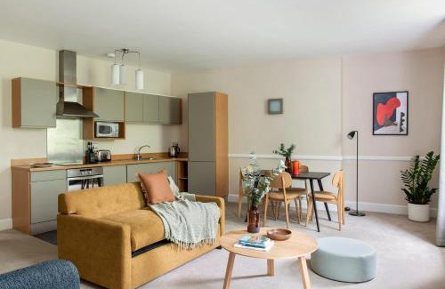 Bristol City Centre Apartment | SACO Bristol West India House