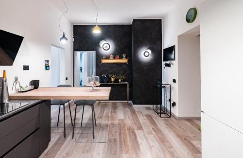 Ferrara Apartment | Sacrati 39