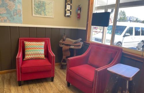 Estes Park Hotel | Saddle & Surrey Motel