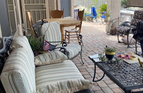 Saddlebrooke House | SaddleBrooke Hillside Home with private entrance suite