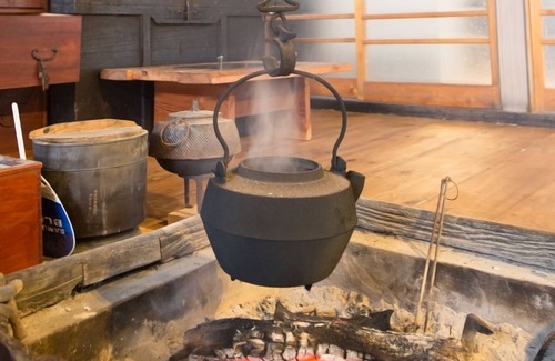 Sado House | [Sado] Welcome to the private home of the hearth old folk house.