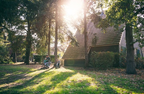 Municipality of Oosterhout House | Safari Tent near De Biesbosch & Breda