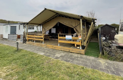 IJmuiden Ski Chalet | Safaritent IJmuiden aan Zee