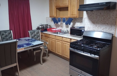 Ampere Apartment | Safe clean stays in New Jersey