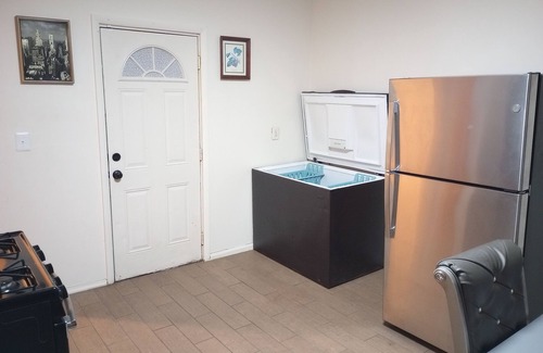 Ampere Apartment | Safe clean stays in New Jersey