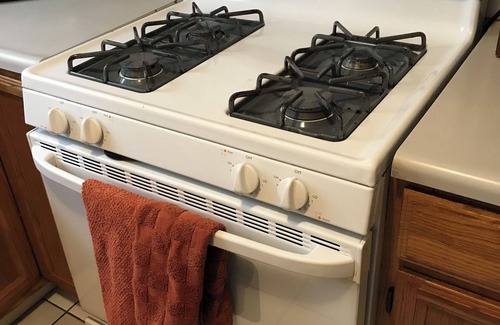 Winchester House | Safe neighborhood, short drive to ski resort, concert venues, etc