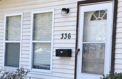 Winchester House | Safe neighborhood, short drive to ski resort, concert venues, etc